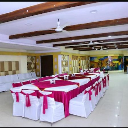 Hotel Ng Paradise Jagādhri Extérieur photo