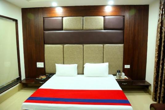 Hotel Ng Paradise Jagādhri Extérieur photo